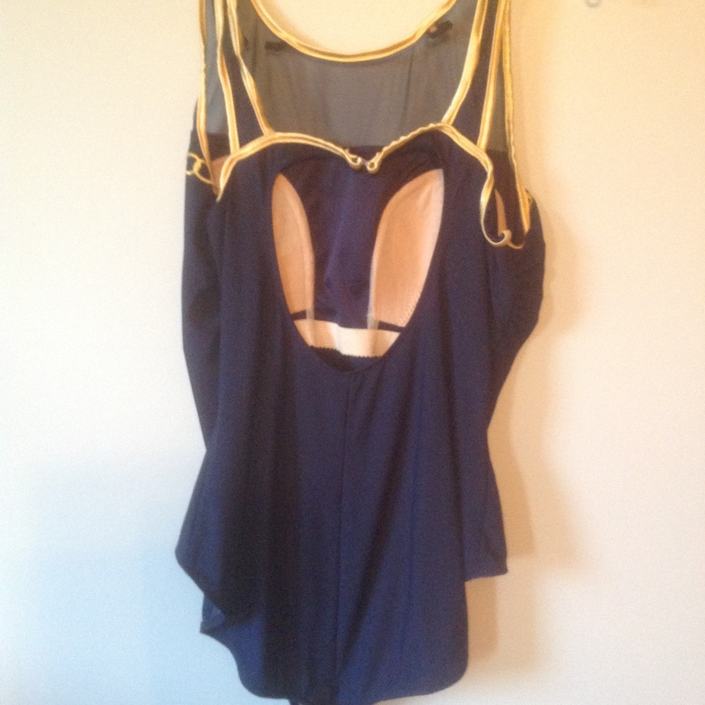 Swimsuit - Picture 2 of 2
